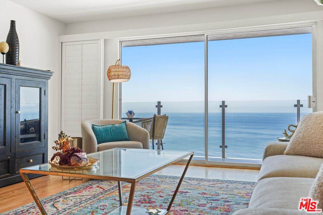 18203 Coastline Dr - Photo 1