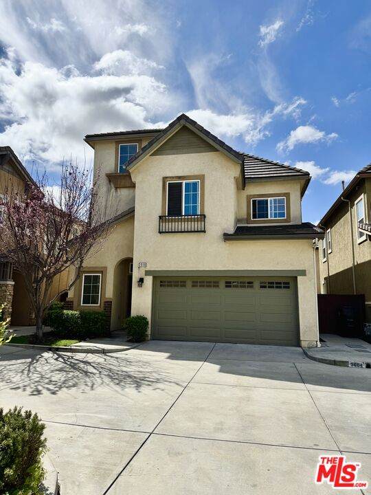 3608 Chapman Ln - Photo 1
