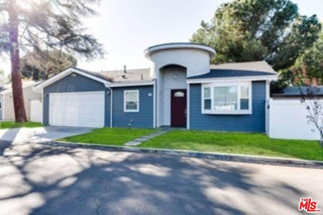 7311 Gaviota St - Photo 1
