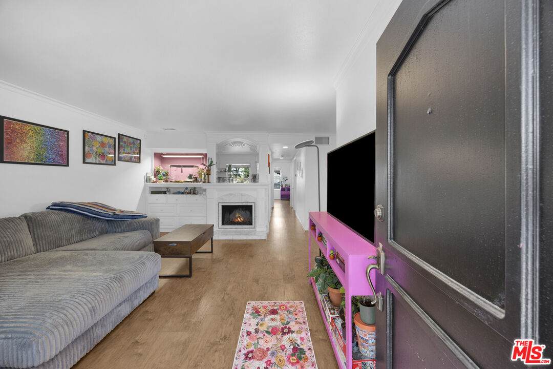 https://bt-photos.global.ssl.fastly.net/carets/orig_boomver_1_26836371-2.jpg