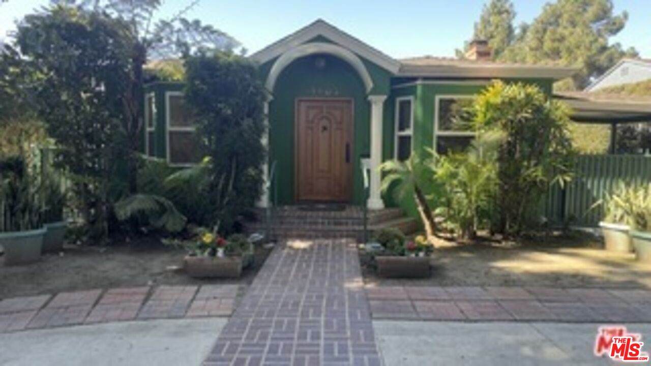 1903 Westgate Ave - Photo 1