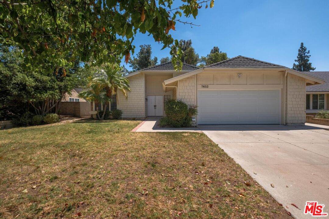 7652 Quimby Ave - Photo 1