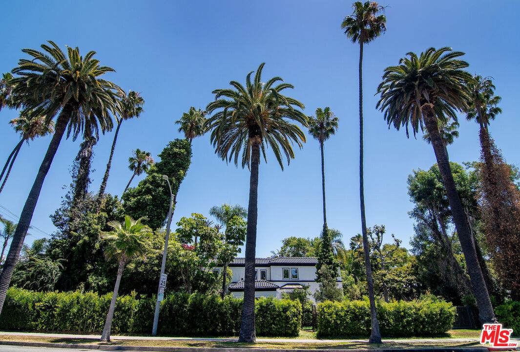 508 Canon Dr - Photo 1
