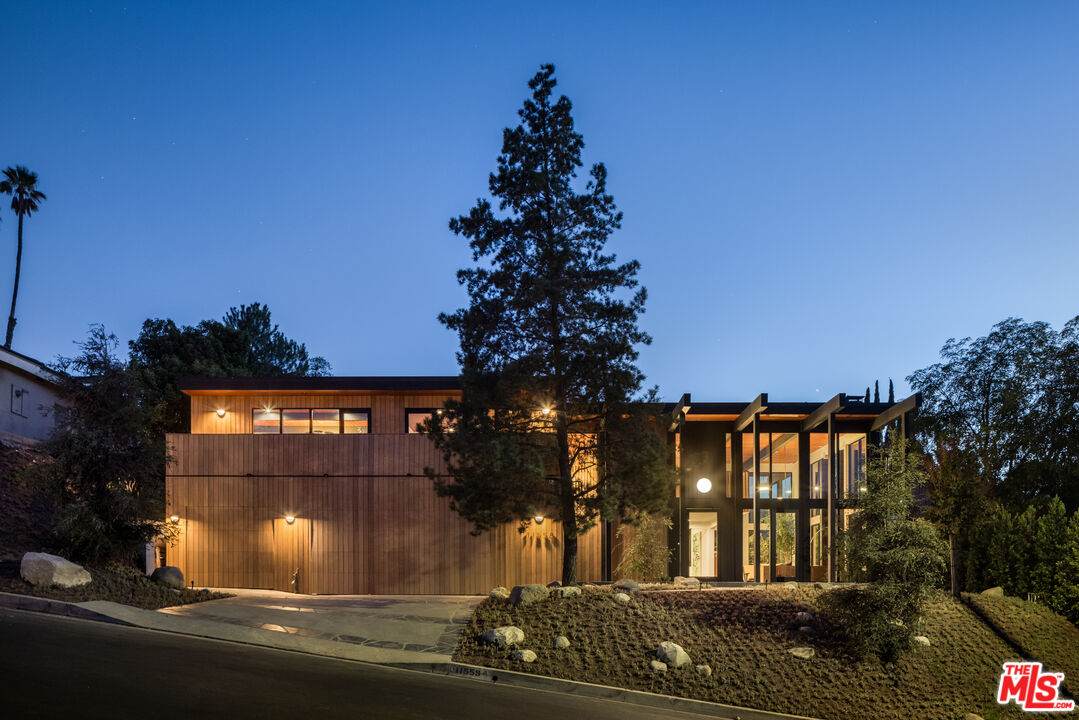 11558 Duque Dr - Photo 1