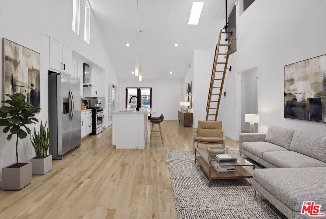 1878 Echo Park Ave - Photo 1