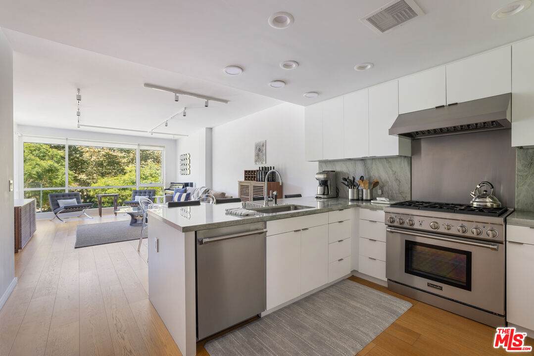 1705 Ocean Ave - Photo 1