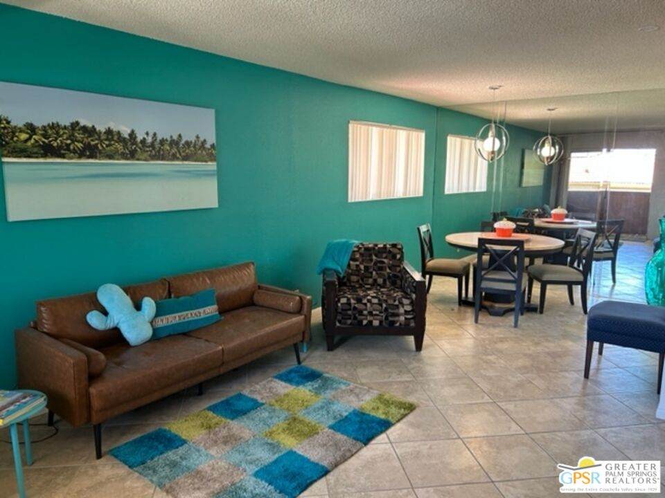 510 Villa Ct - Photo 1