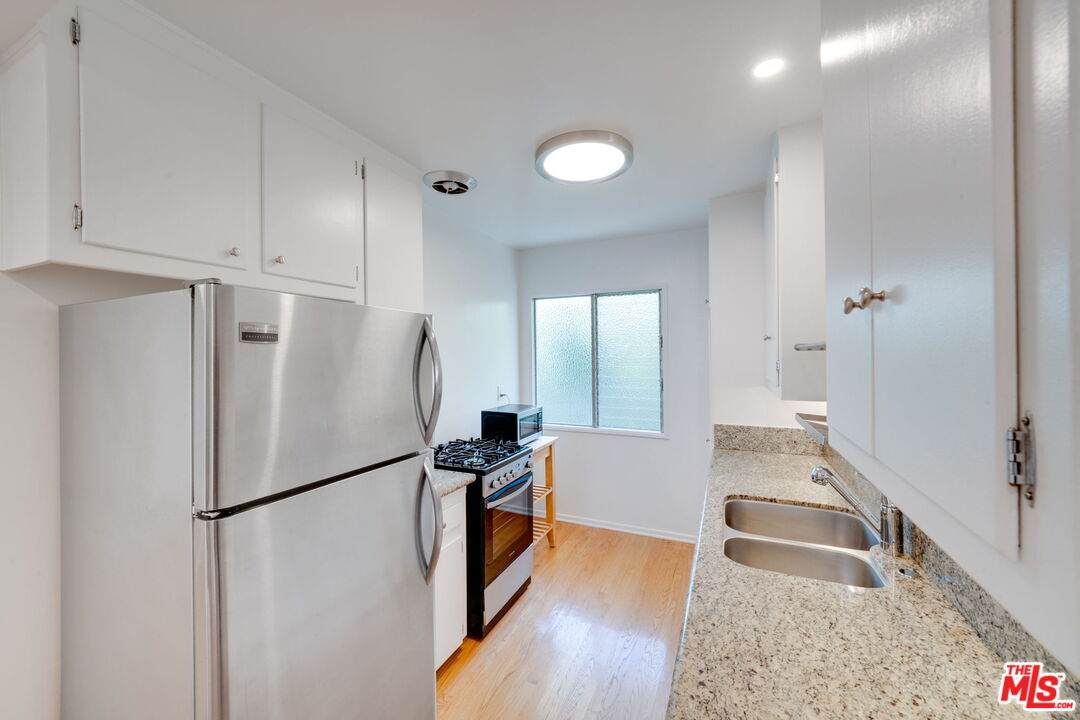 https://bt-photos.global.ssl.fastly.net/carets/orig_boomver_1_26848311-2.jpg