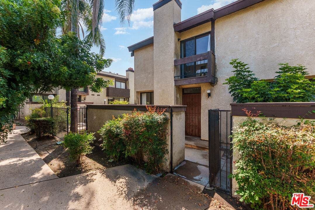 9376 Moonbeam Ave - Photo 1