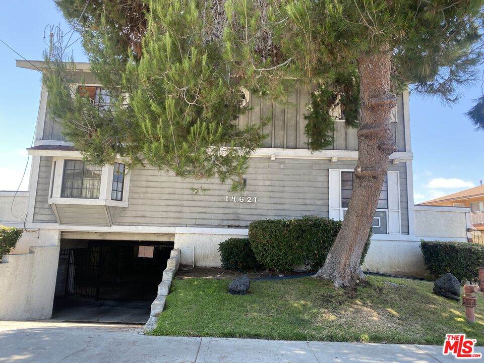 14621 Berendo Ave - Photo 1