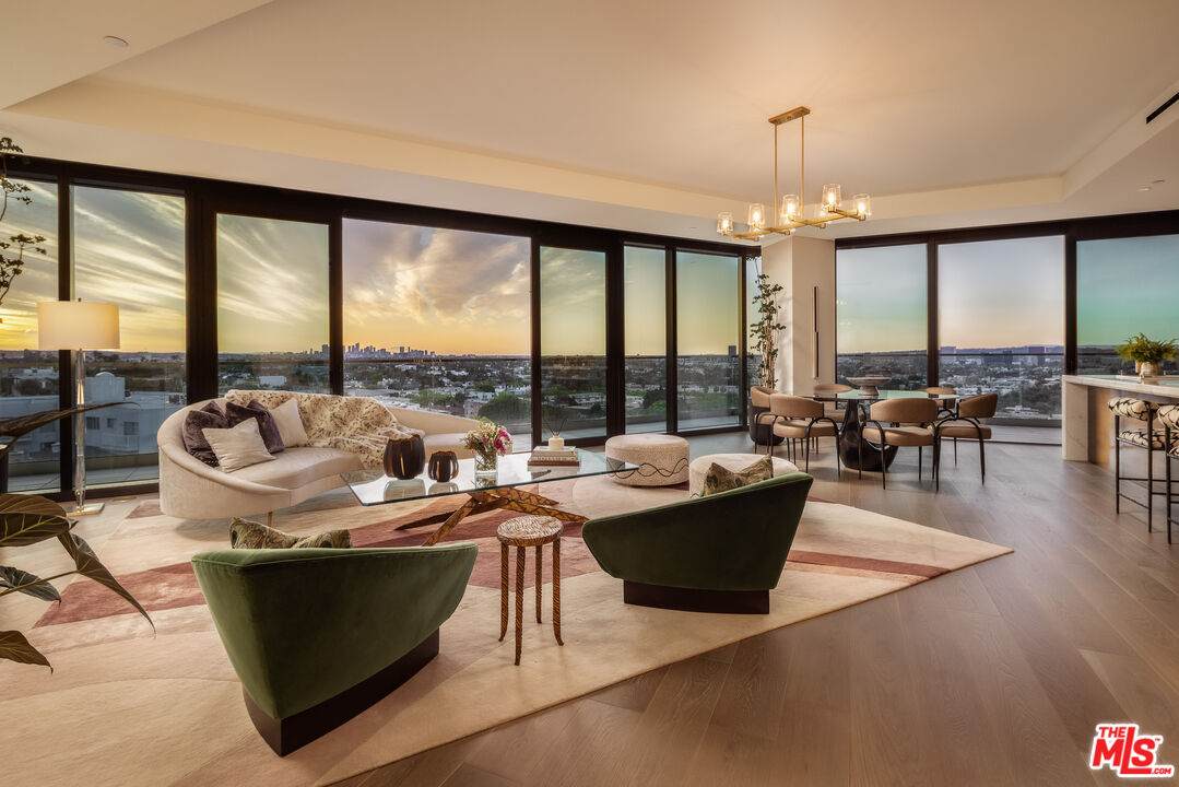 8420 Sunset Blvd - Photo 1