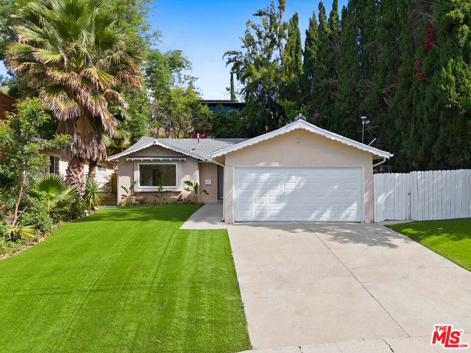 21817 Providencia St - Photo 1