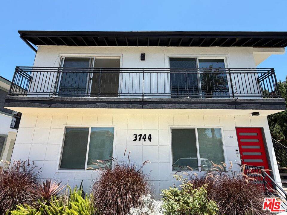 3744 Westwood Blvd - Photo 1