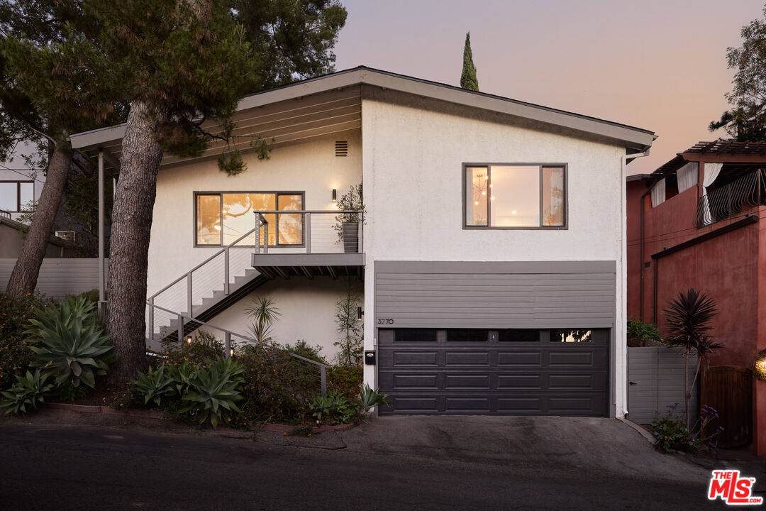 3770 Cazador St - Photo 1