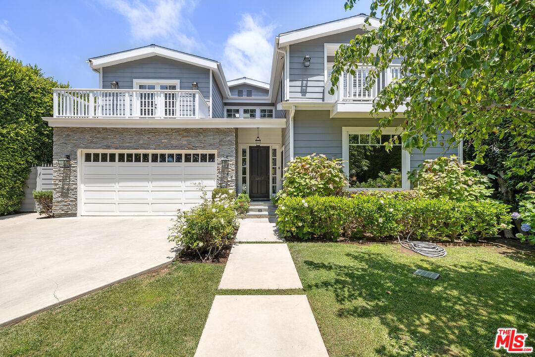 1147 Centinela Ave - Photo 1