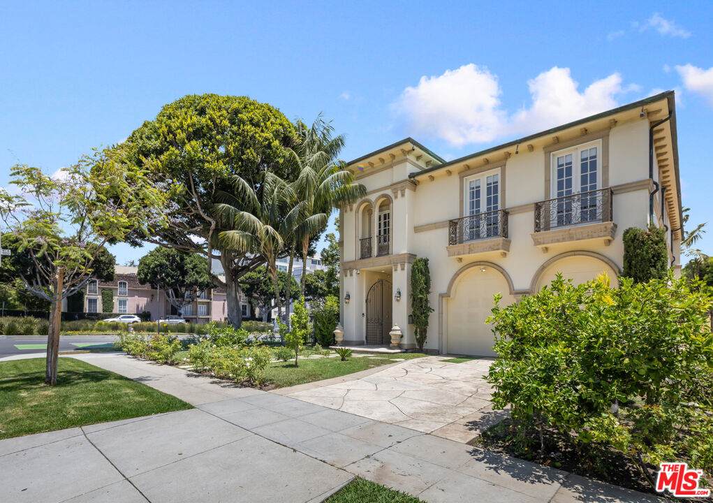 314 Palm Dr - Photo 1