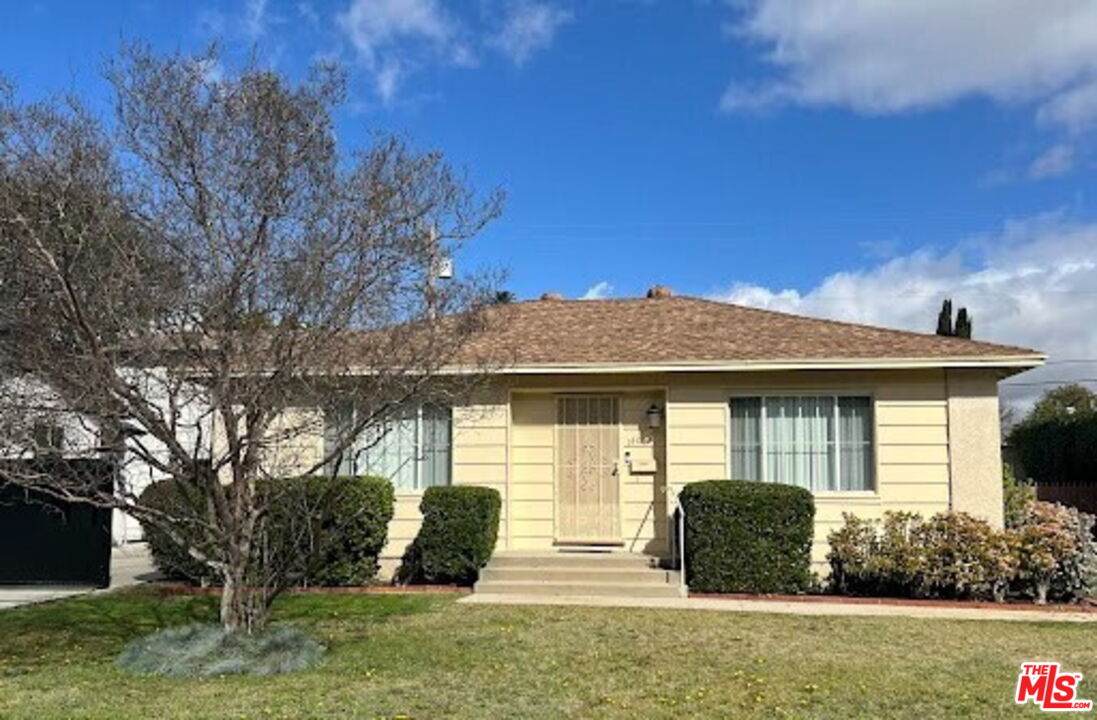 14013 Addison St - Photo 1