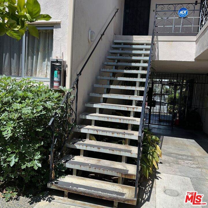 https://bt-photos.global.ssl.fastly.net/carets/orig_boomver_1_26854301-2.jpg