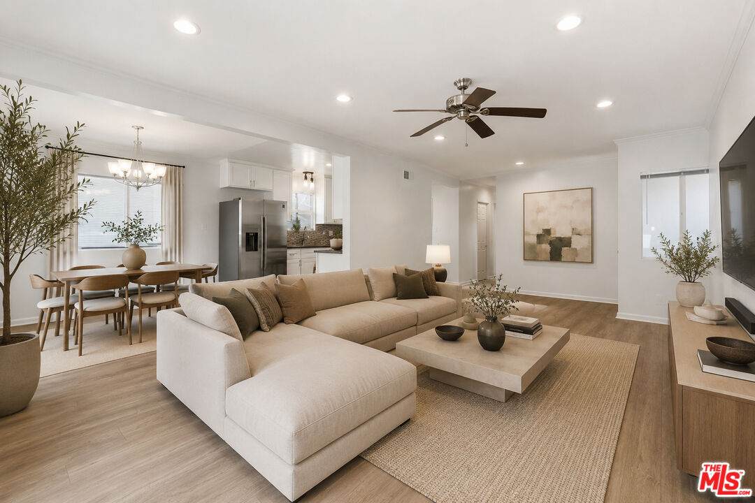 6033 Fallbrook Ave - Photo 1