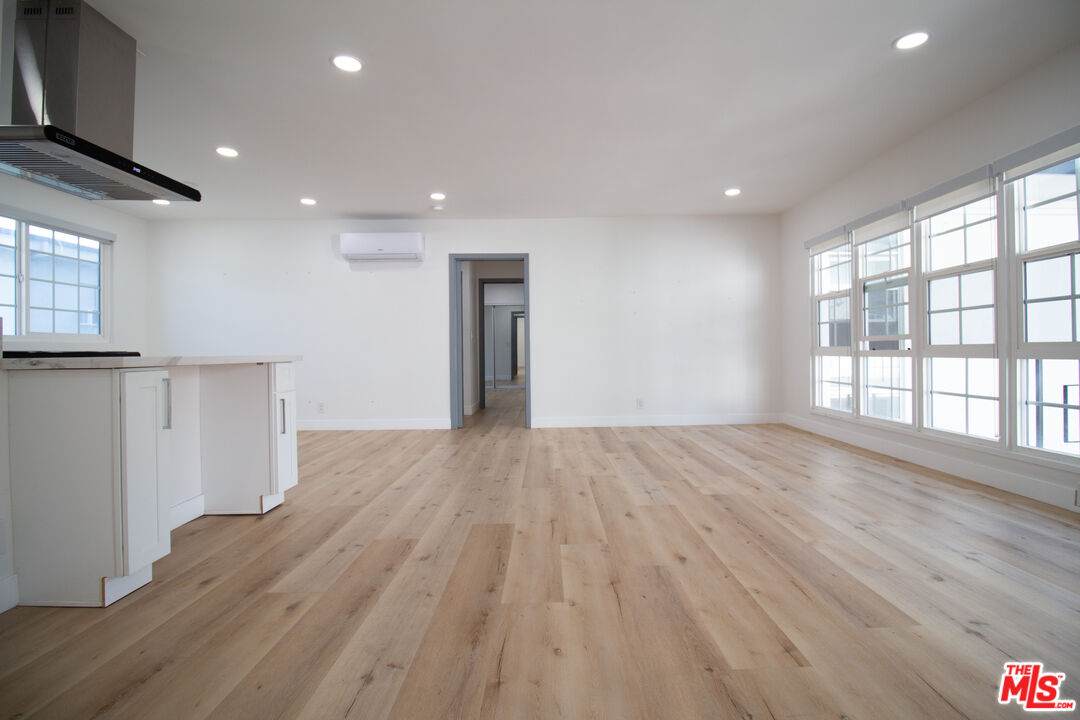 835 Sherbourne Dr - Photo 1