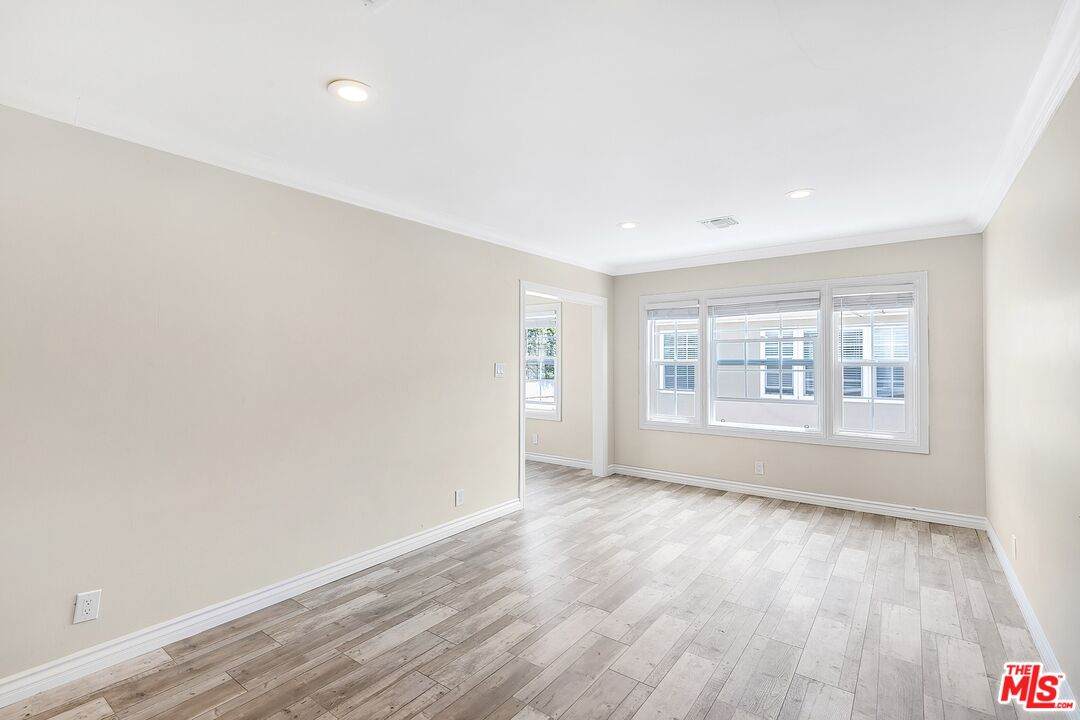 8613-1/4 Olympic Blvd - Photo 1