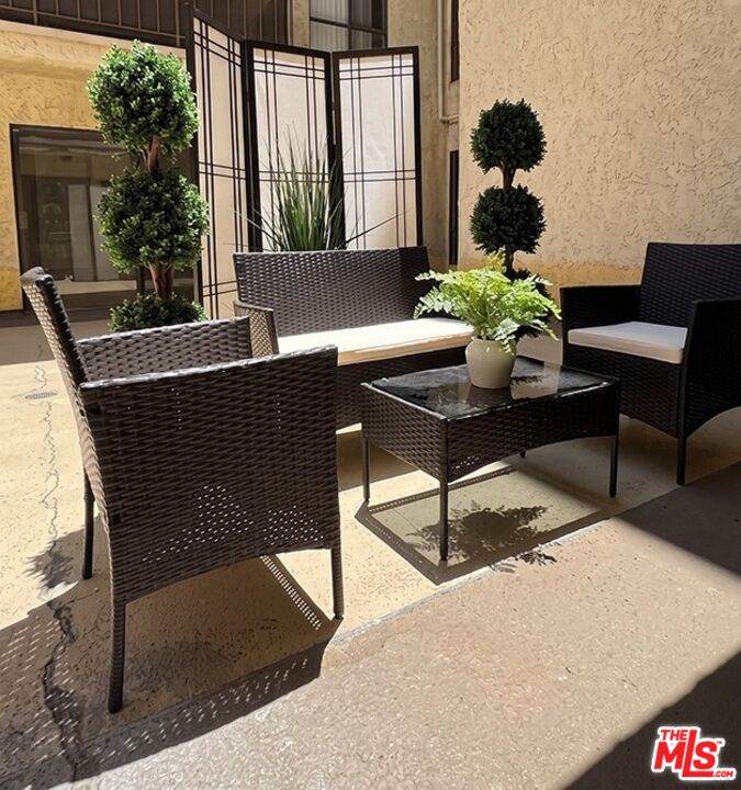 1750 Camino Palmero St - Photo 1
