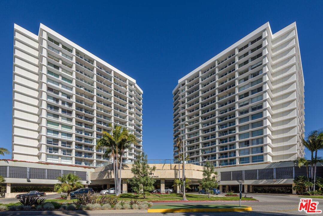 201 Ocean Ave - Photo 1