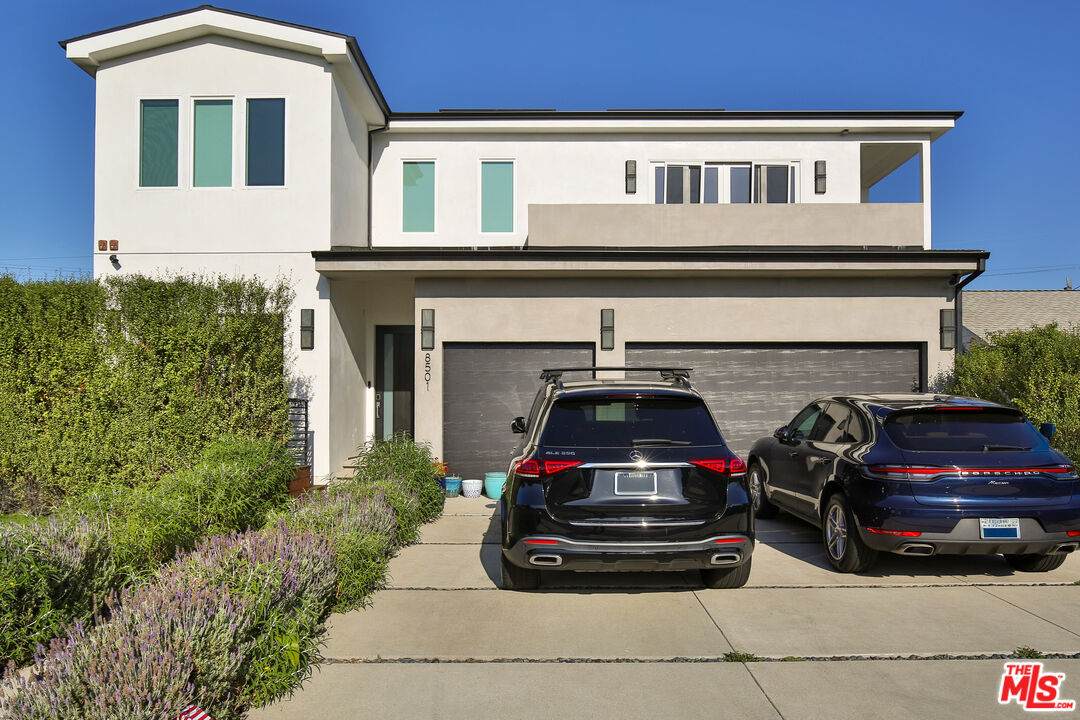 8501 Belford Ave - Photo 1