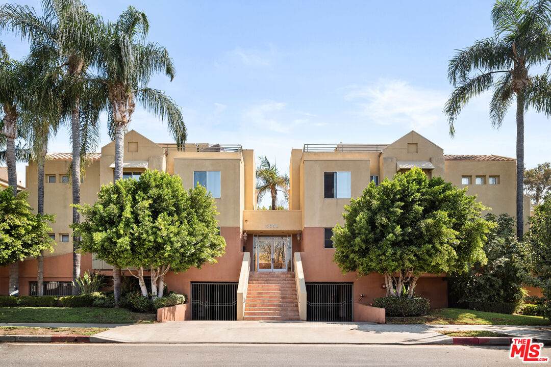 5350 Sepulveda Blvd - Photo 1