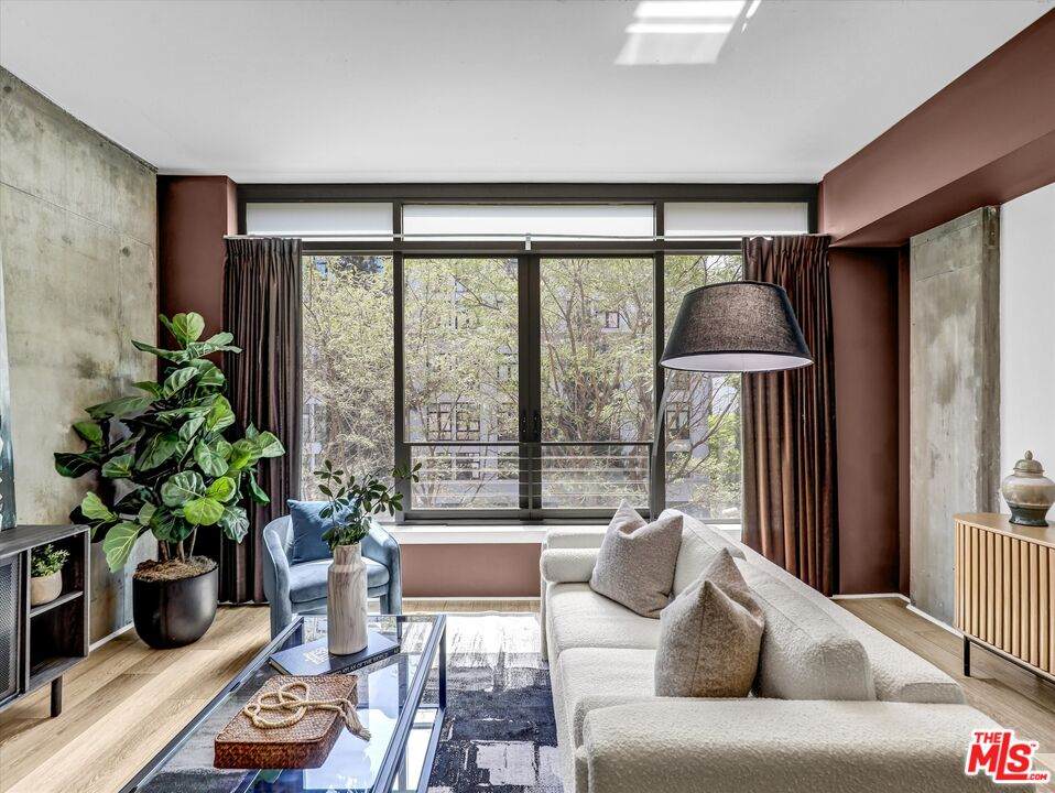 1111 Grand Ave - Photo 1