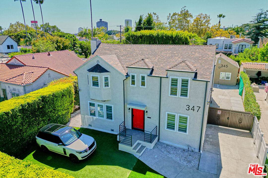347 Highland Ave - Photo 1