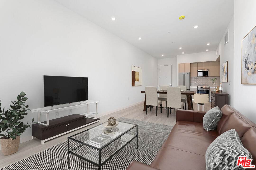 1650 Sawtelle Blvd - Photo 1
