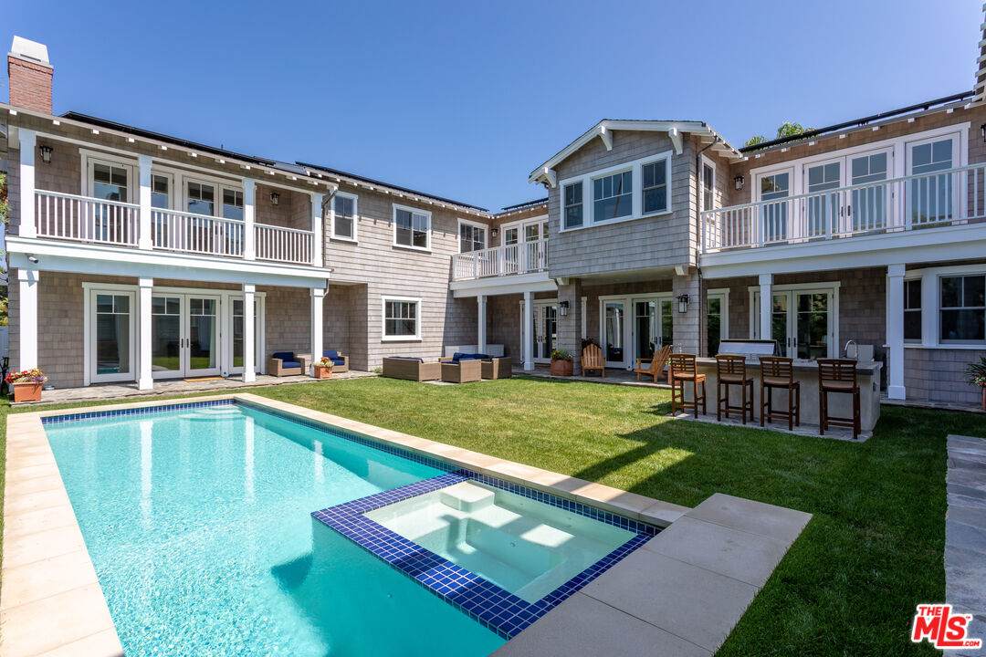 550 San Juan Ave - Photo 1