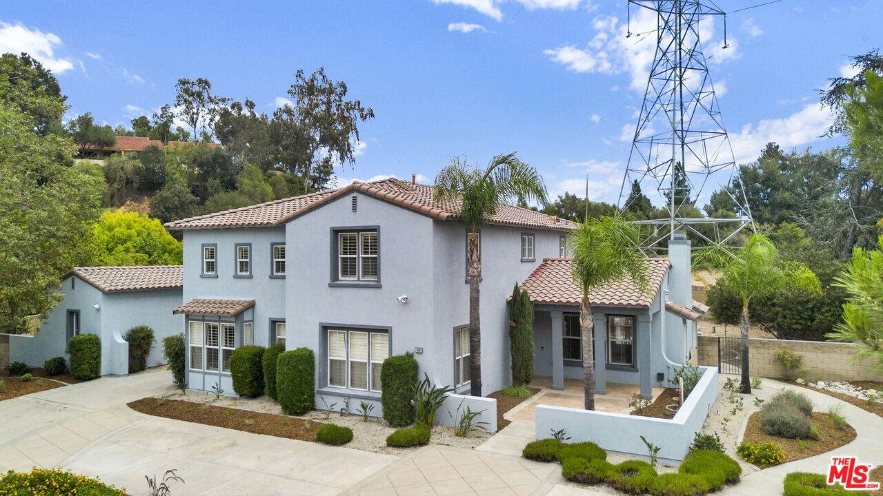 https://bt-photos.global.ssl.fastly.net/carets/orig_boomver_1_26865131-2.jpg