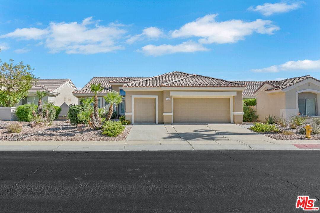 78922 Yellen Dr - Photo 1
