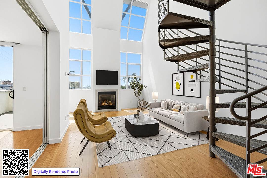 1912 Broadway - Photo 1