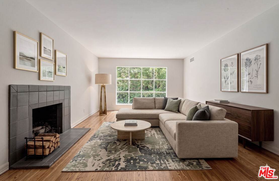 1041 Chantilly Rd - Photo 1