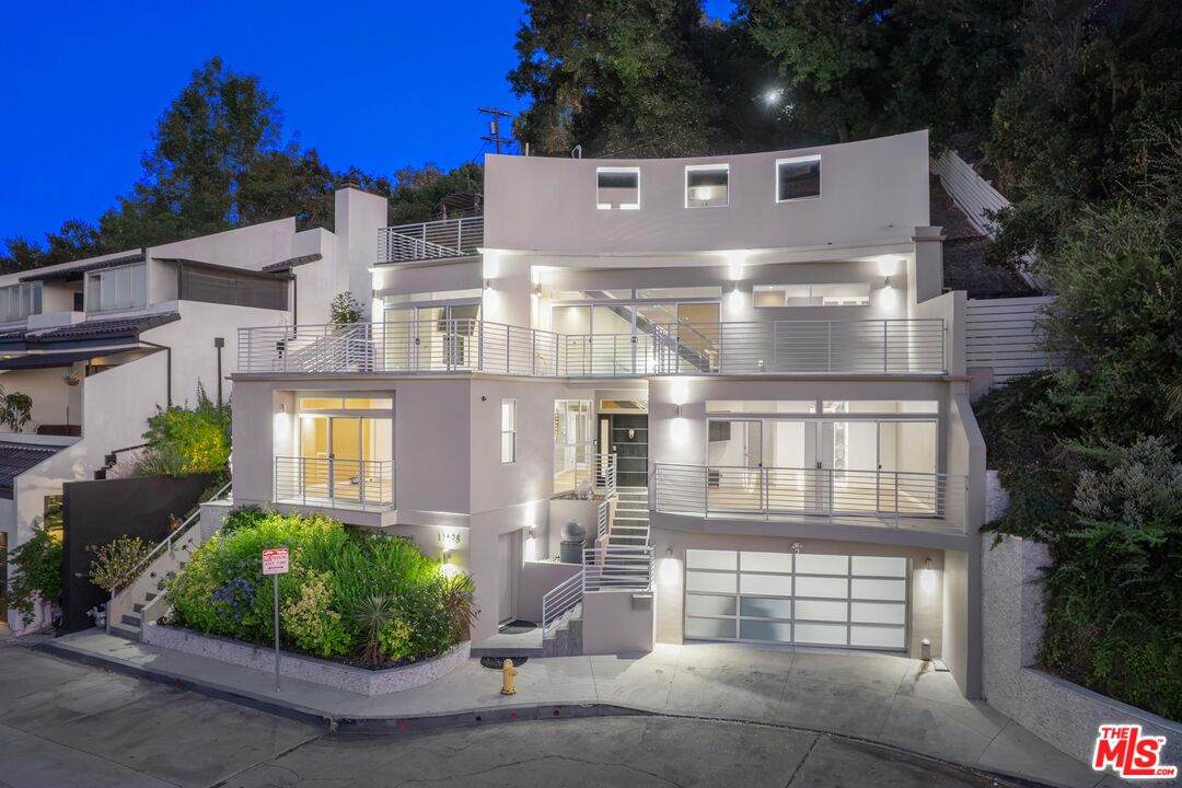 11698 Picturesque Dr - Photo 1
