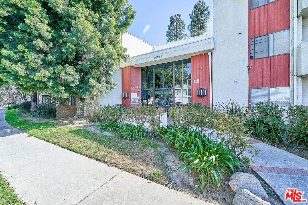 20234 Cantara St - Photo 1