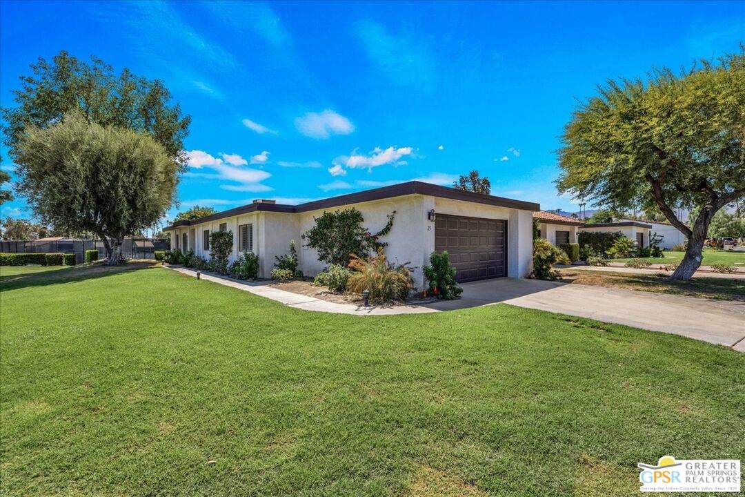 25 Toledo Dr - Photo 1