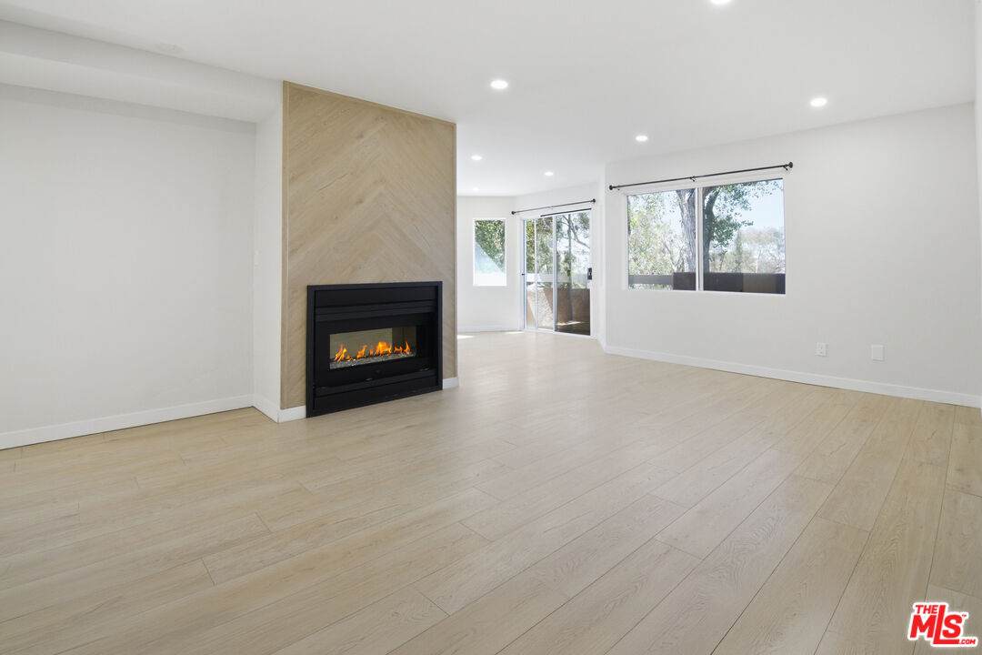 19863 Sandpiper Pl - Photo 1