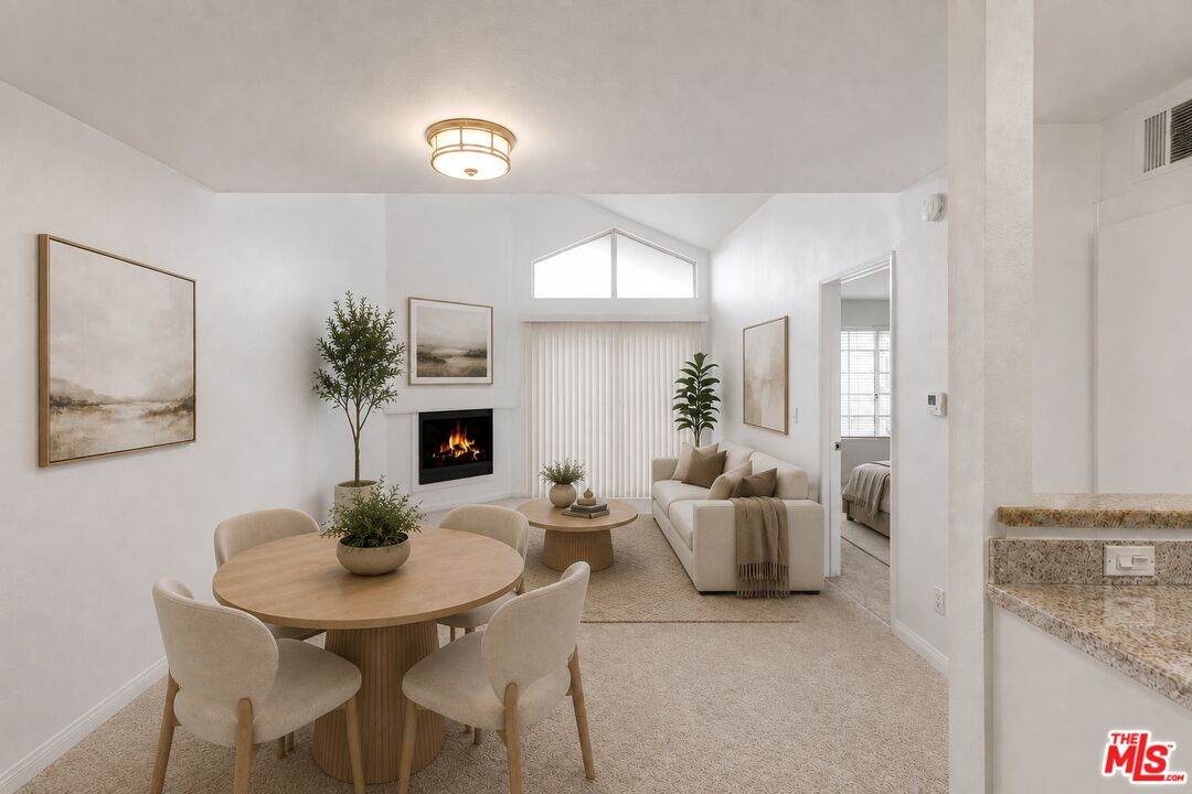 5535 Canoga Ave - Photo 1