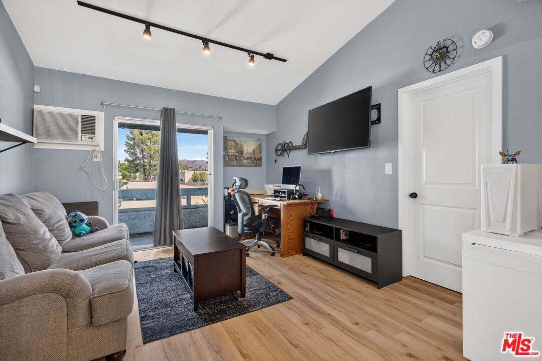 21801 Roscoe Blvd - Photo 1