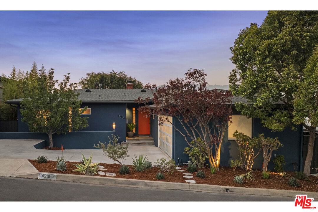 4210 Palmero Dr - Photo 1