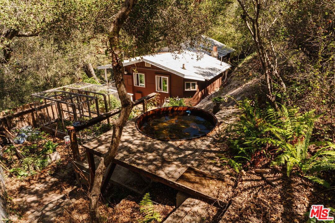 1237 Old Topanga Canyon Rd - Photo 1