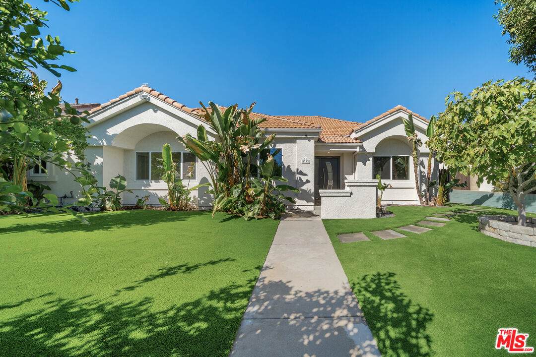 6243 Fallbrook Ave - Photo 1
