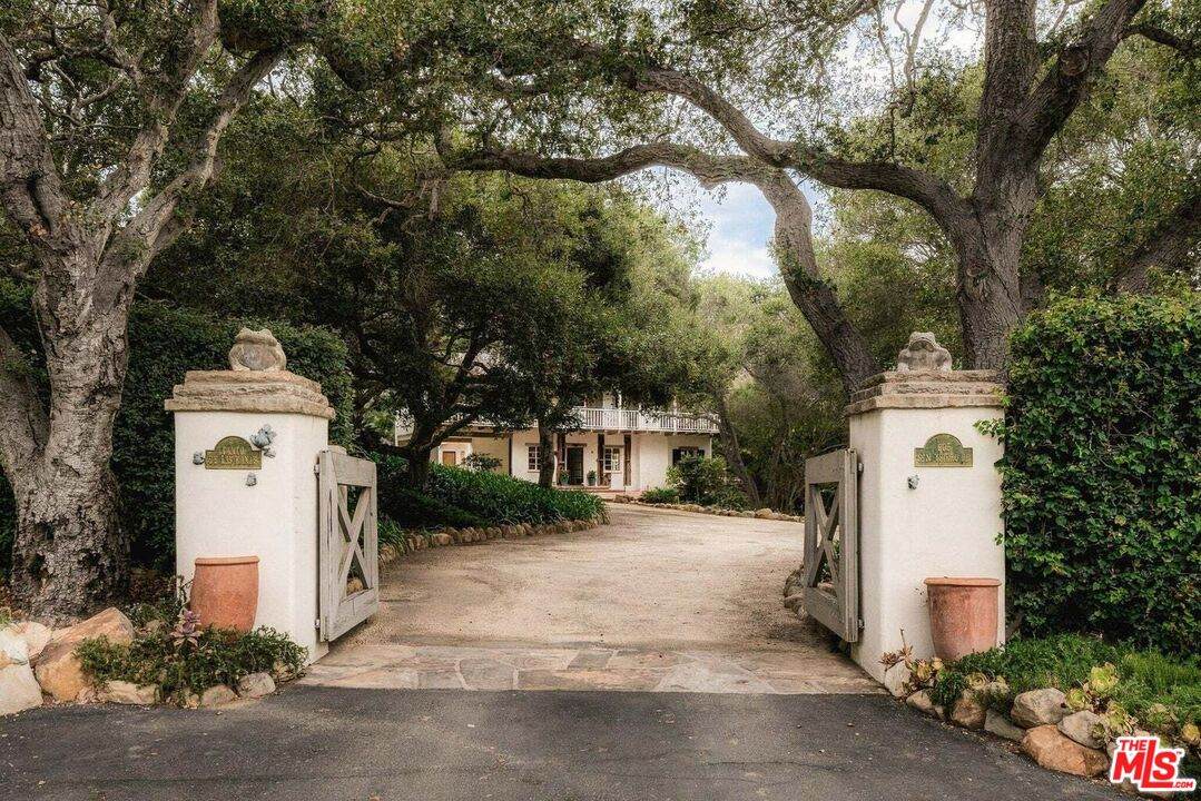 605 San Ysidro Rd - Photo 1