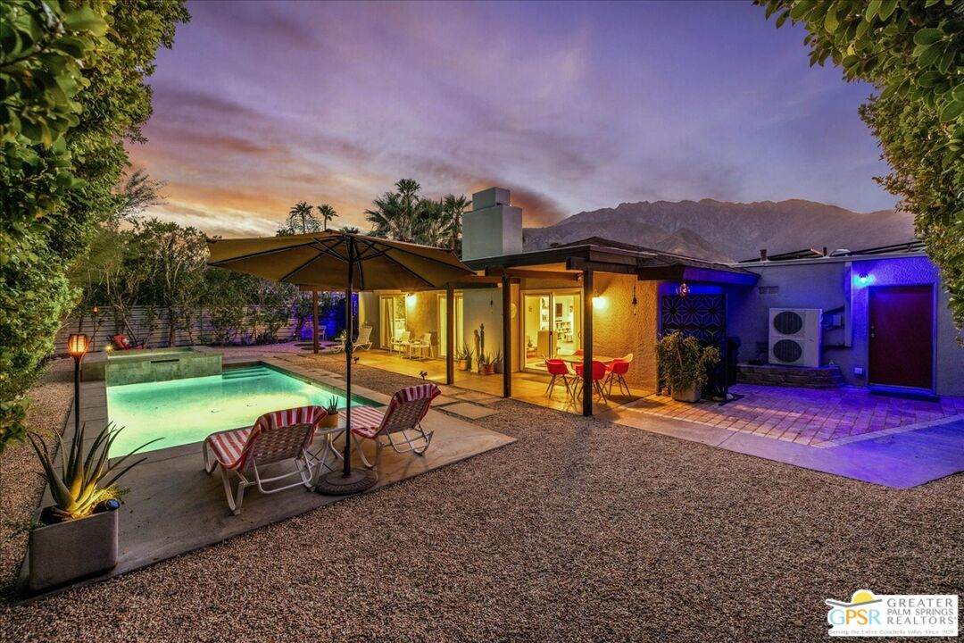 2664 Aurora Dr - Photo 1