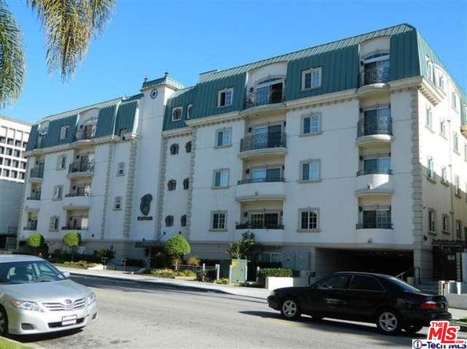 722 Oxford Avenue - Photo 1