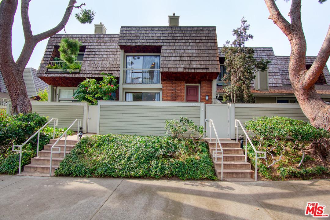 4329 Redwood Avenue - Photo 1